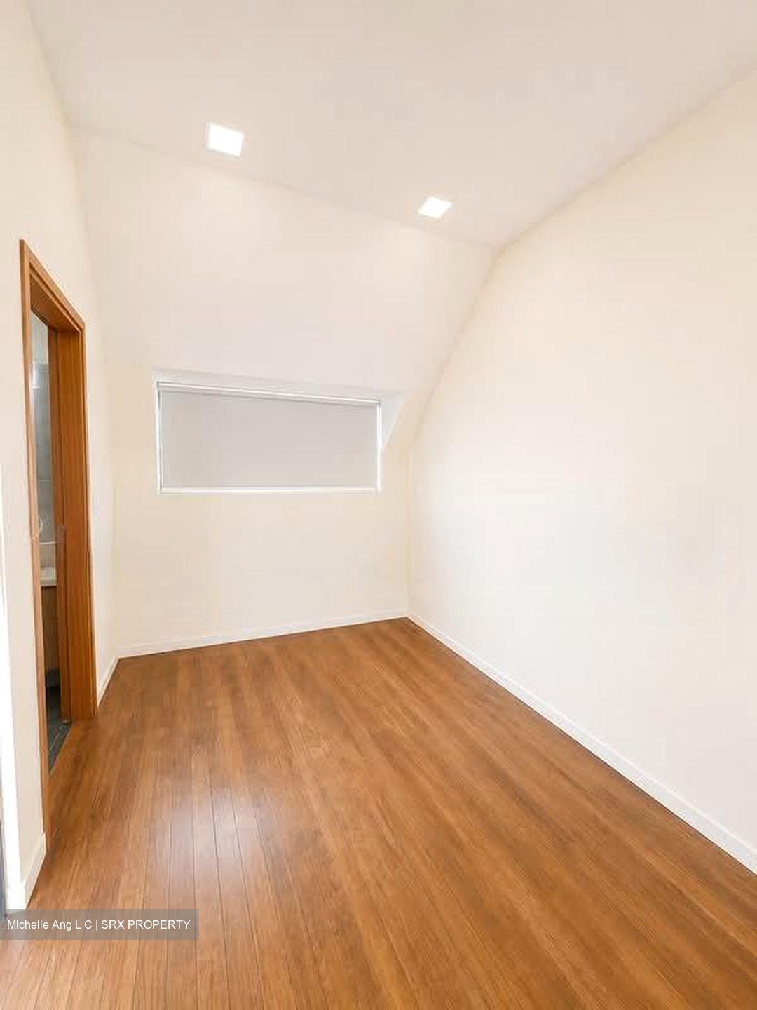 Sunstone Residences (D14), Apartment #581888401